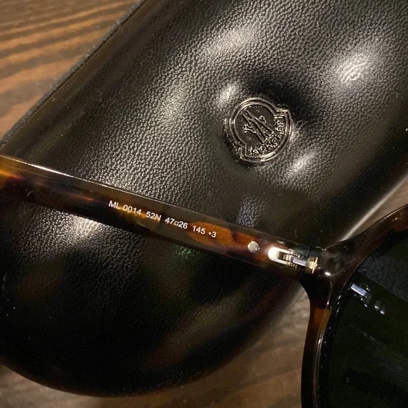 NEW Polarized Moncler Sunglasses ๐ ๐ฅ โ๏ธ - Picture 3 of 4